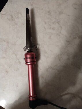 Hot Shots Tools Curling Iron
